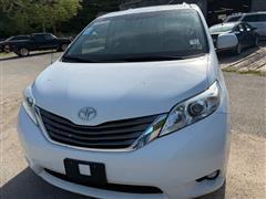 2014 Toyota Sienna 