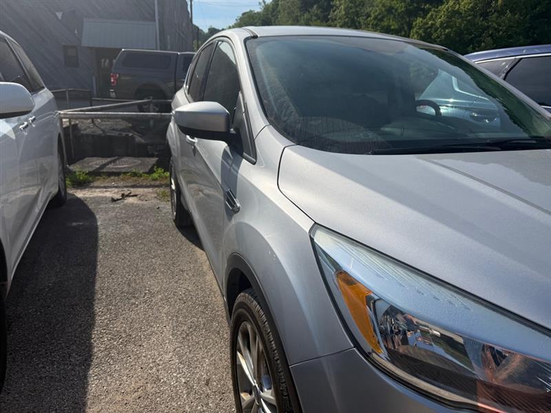 Ford Escape SE 4WD 2017