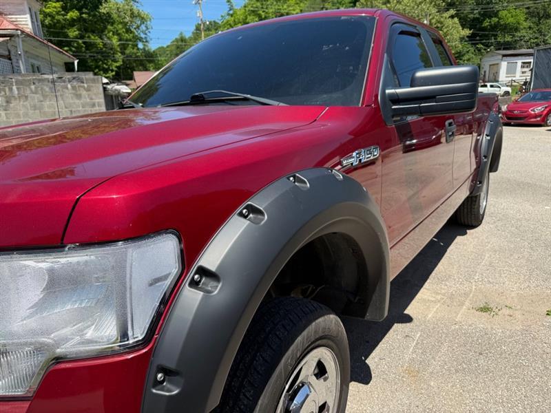 Ford F-150 XL SuperCab 8-ft. Bed 4WD 2013