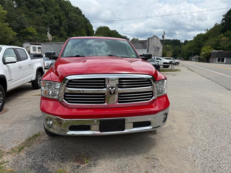 RAM 1500 Classic Tradesman Crew Cab SWB 4WD 2019