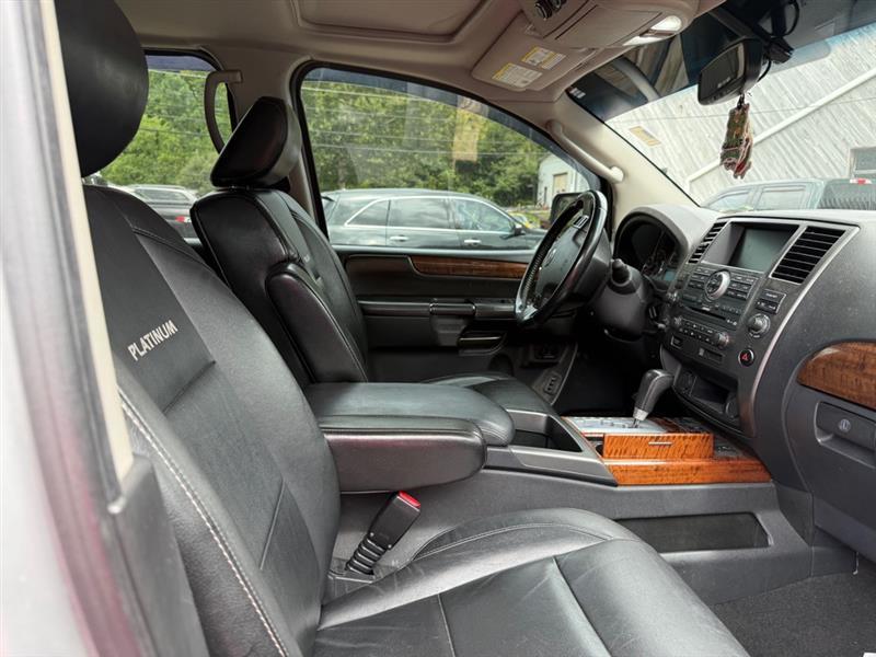 Nissan Armada SV 4WD 2012