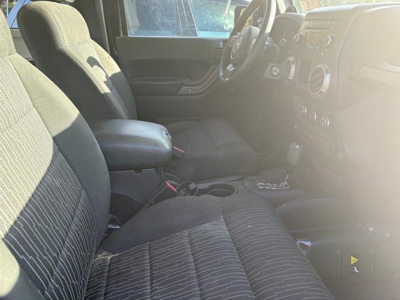 Jeep Wrangler Sport 4WD 2012
