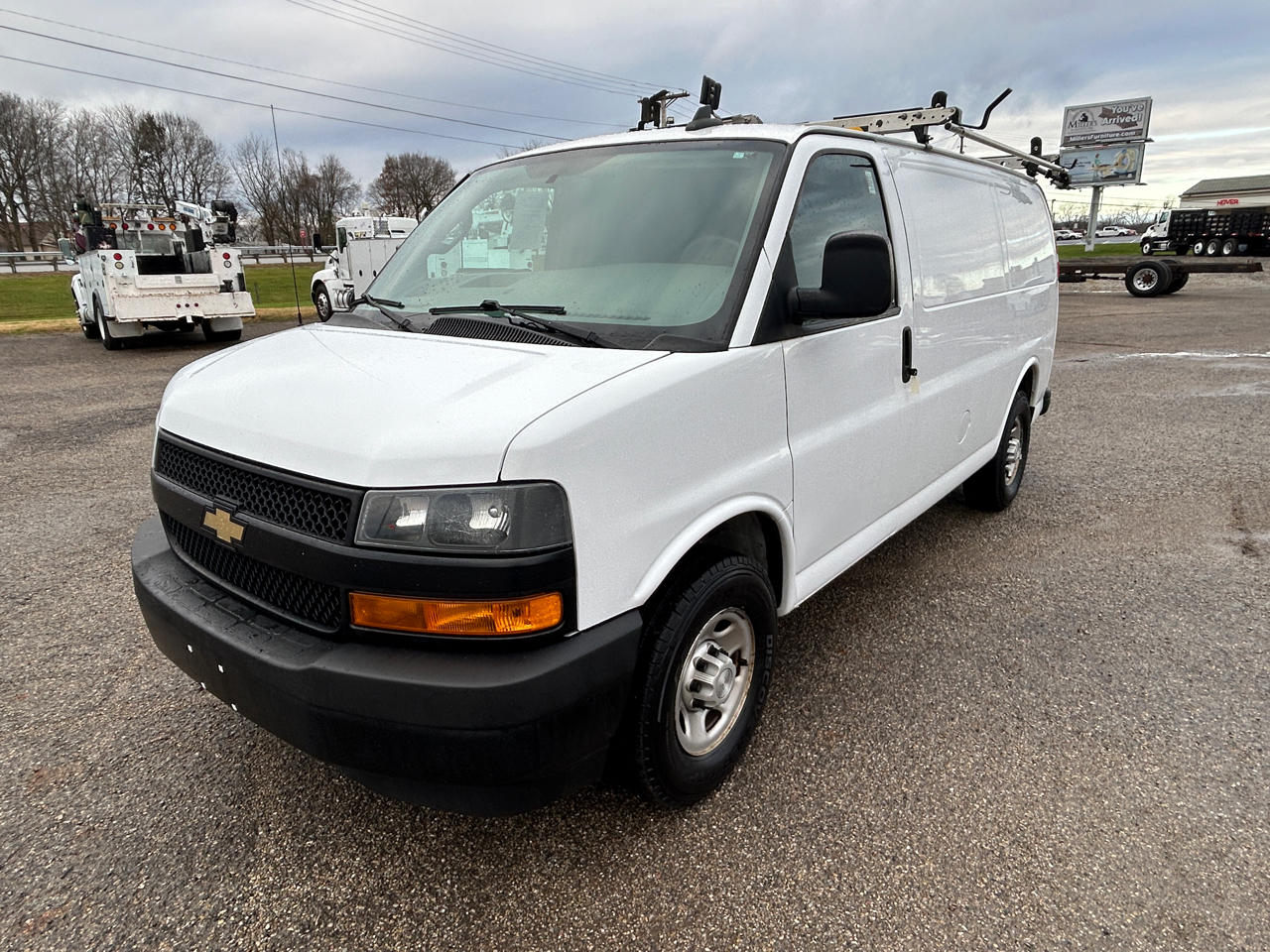 2018 Chevrolet Express Cargo Van RWD 2500 135"
