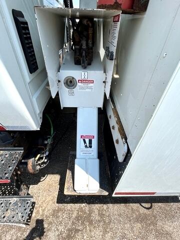 International 4300  2010