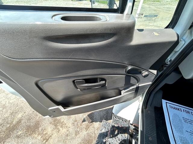 International 4300  2010