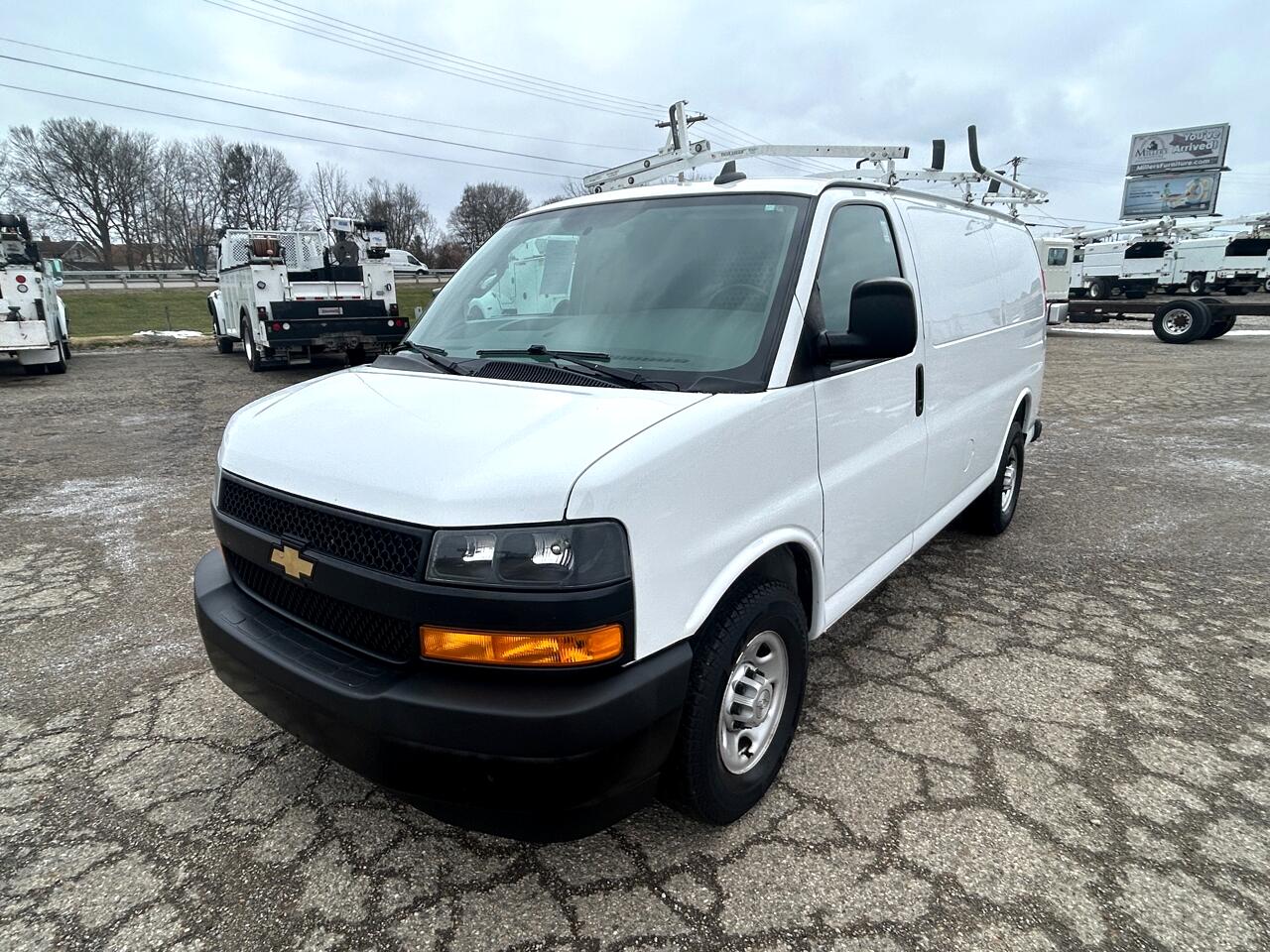 2019 Chevrolet Express Cargo Van RWD 2500 135"