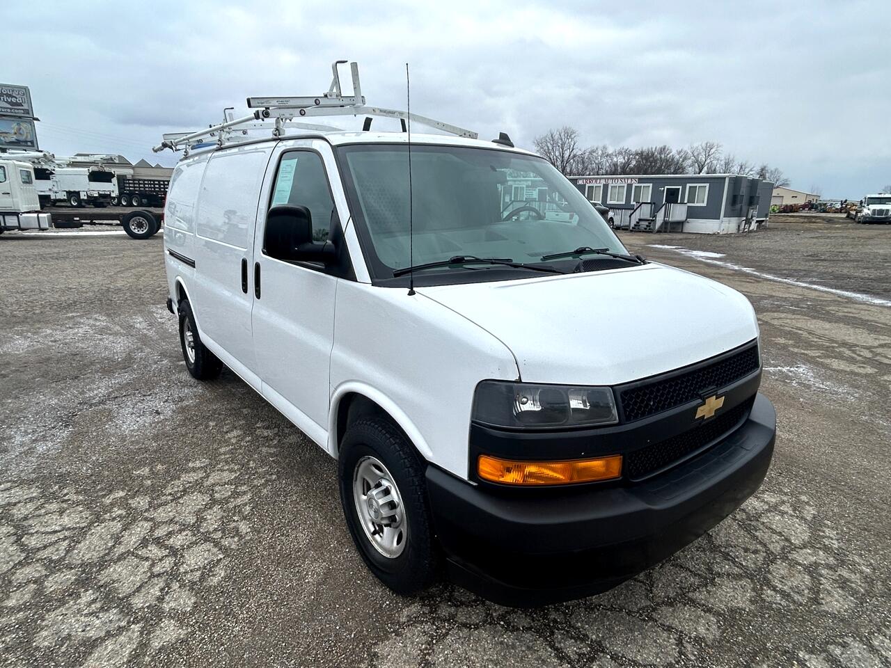 Chevrolet Express Cargo Van RWD 2500 135" 2019