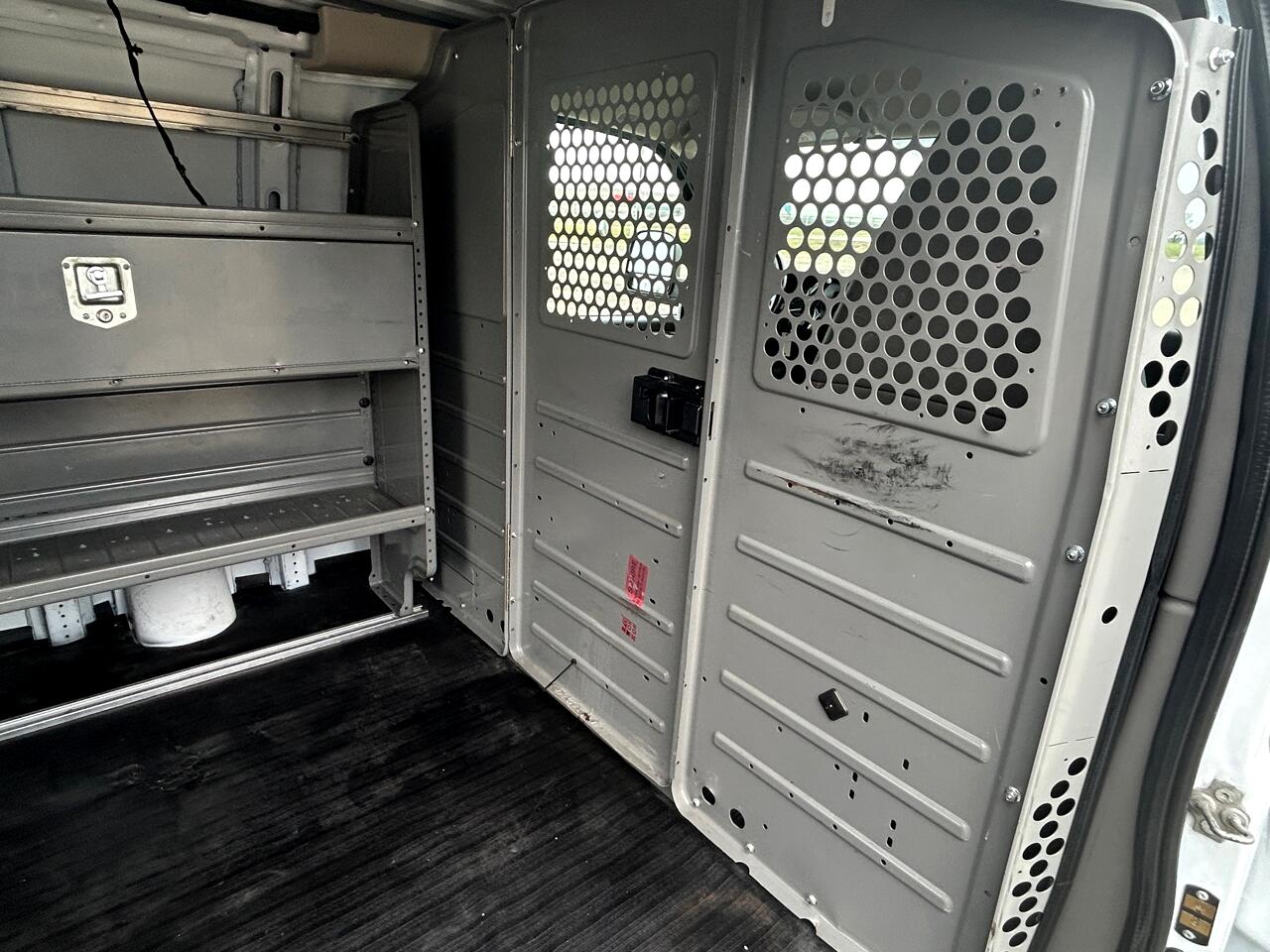 Chevrolet Express Cargo Van RWD 2500 135" 2019