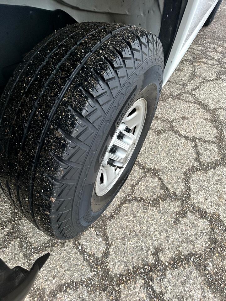 Chevrolet Express Cargo Van RWD 2500 135" 2019