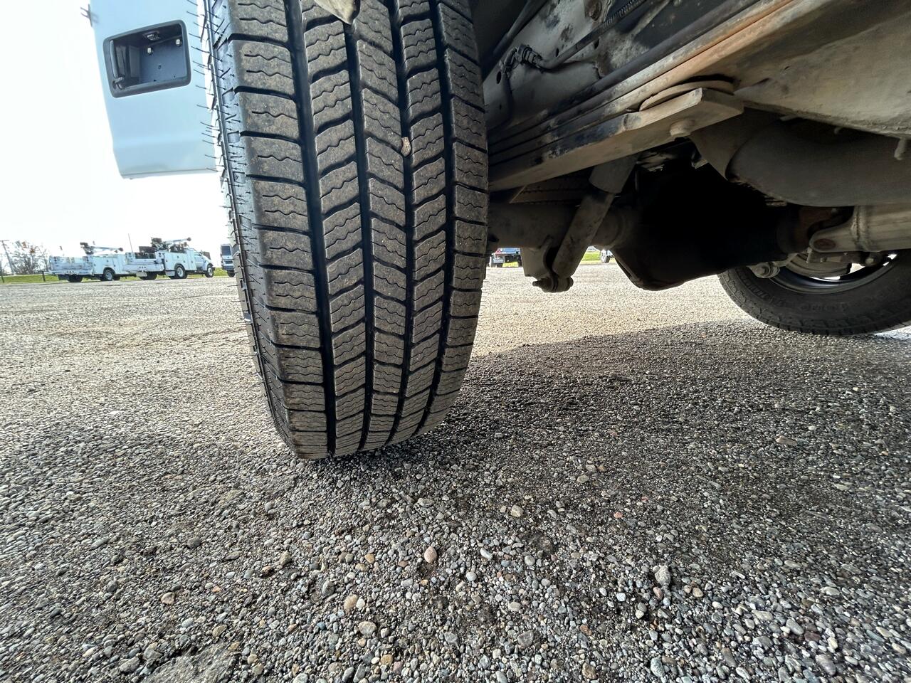 Chevrolet Express Cargo Van RWD 2500 135" 2015