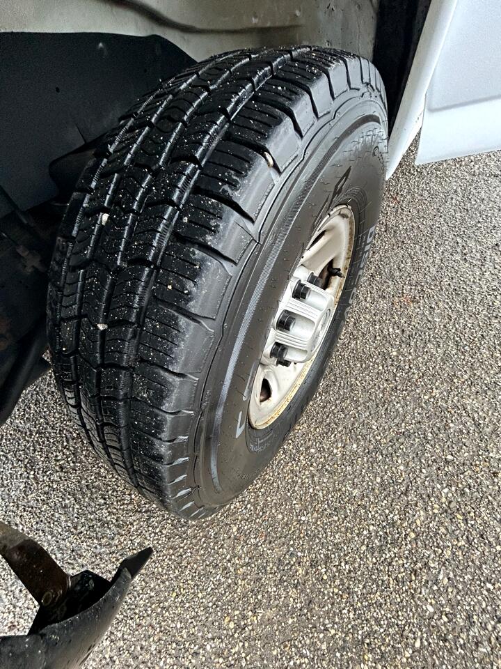 Chevrolet Express Cargo Van RWD 2500 135" 2018