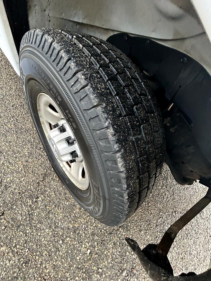 Chevrolet Express Cargo Van RWD 2500 135" 2018