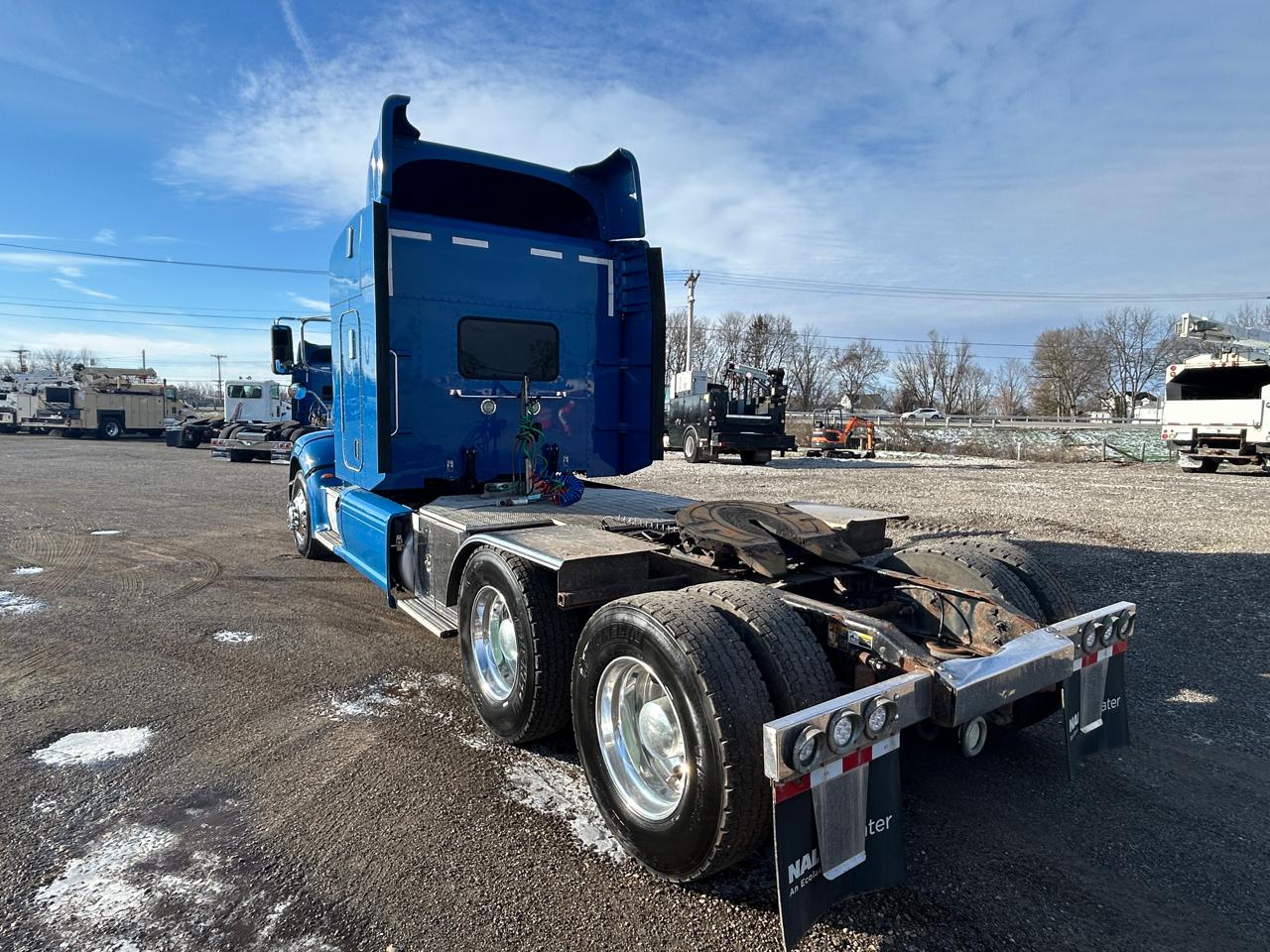 Peterbilt 384  2014