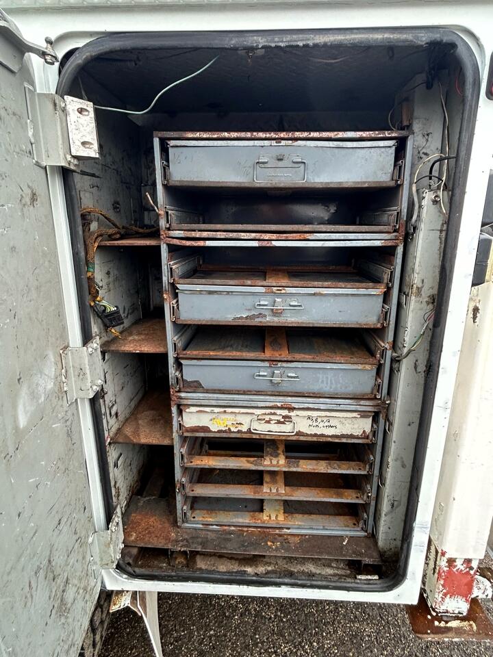 Ford Super Duty F-750 Straight Frame Reg Cab XLT 2015