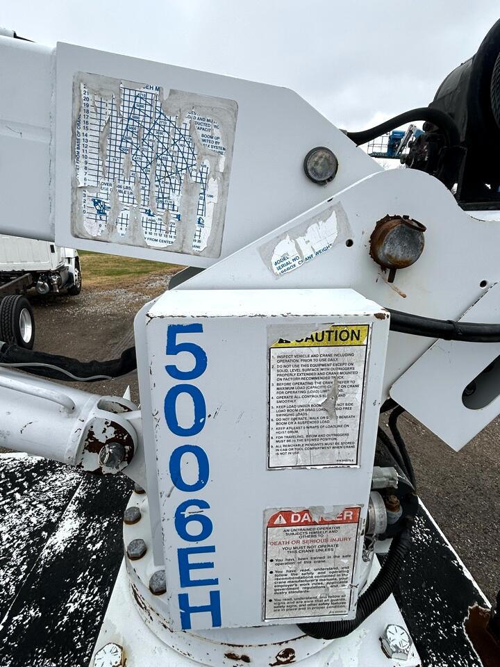 Ford Super Duty F-750 Straight Frame Reg Cab XLT 2015