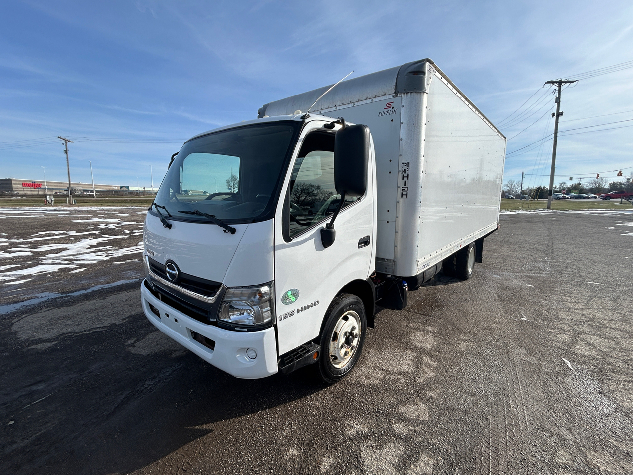 2019 Hino 195 18ft Box Truck w/ Swing Doors