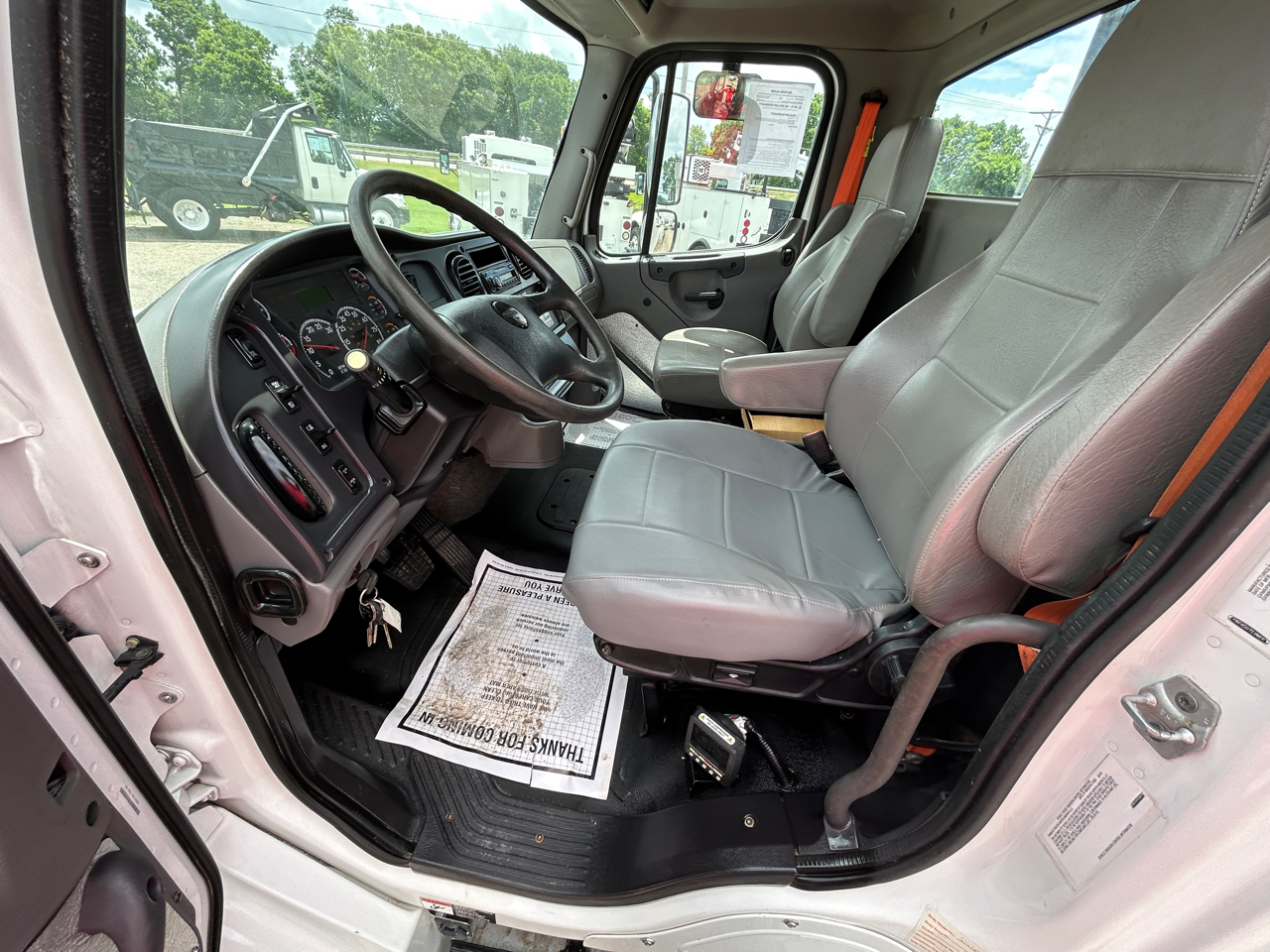 Freightliner M2  2017