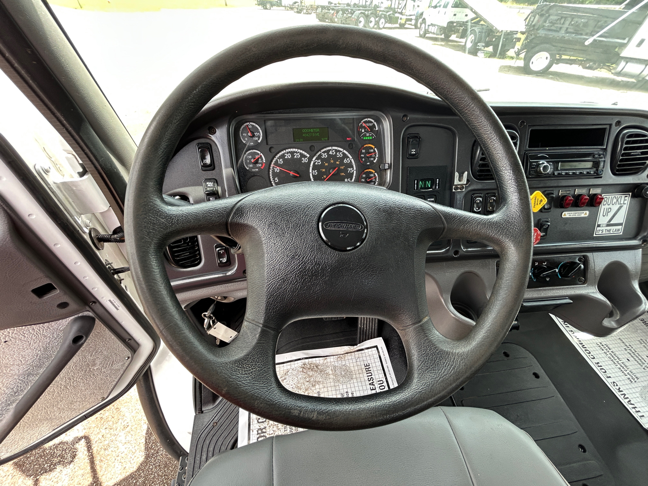 Freightliner M2  2017