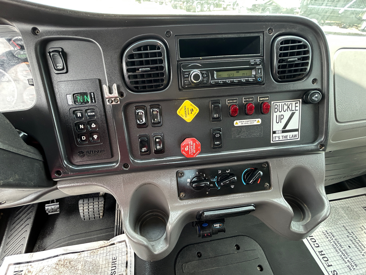 Freightliner M2  2017