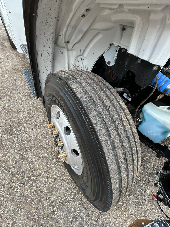 Freightliner M2  2017