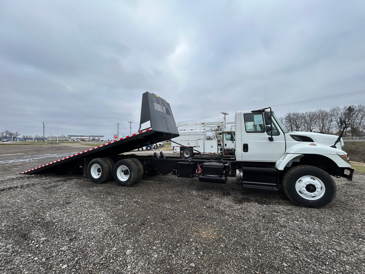 International 7400  2019