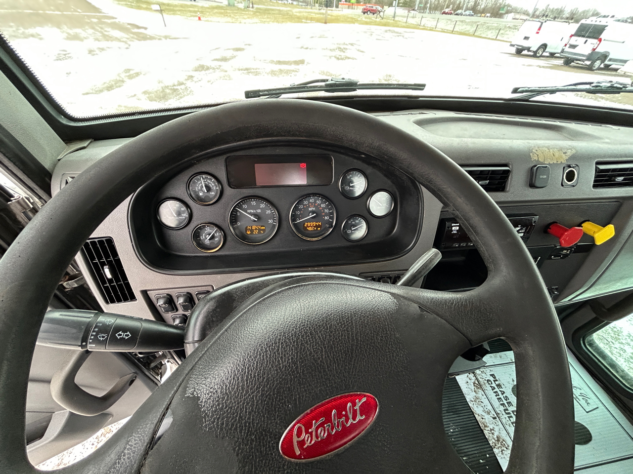 Peterbilt 337  2016