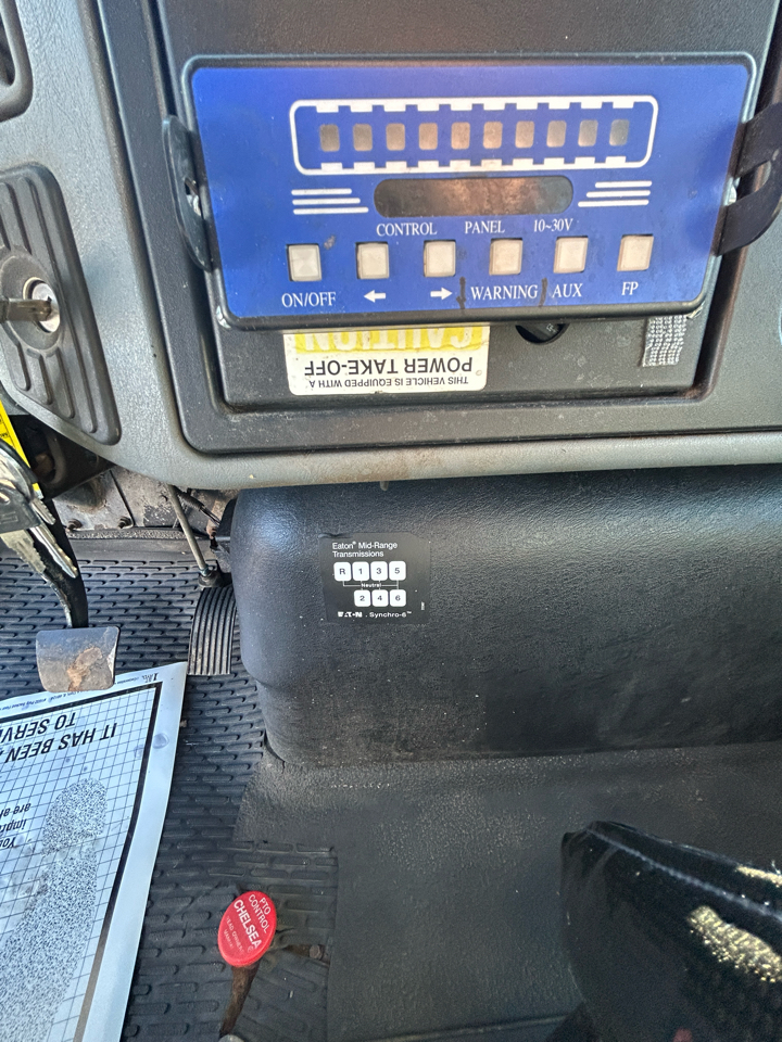 International 4300  2002