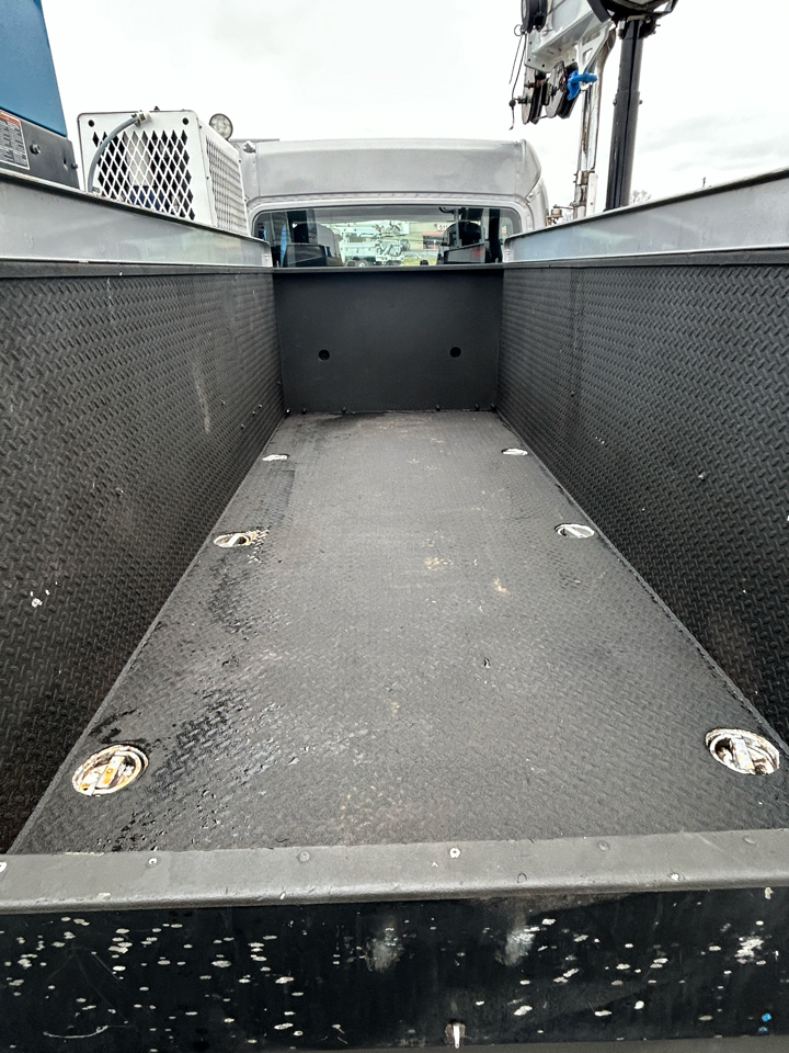 Freightliner M2 106  2017