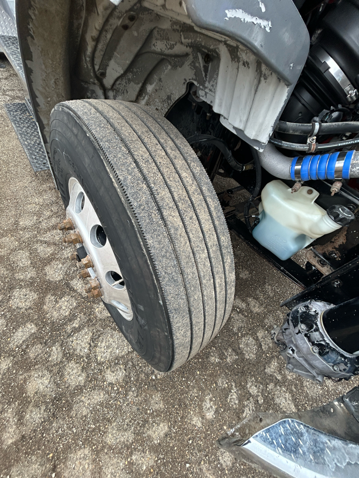 Freightliner M2 106  2017