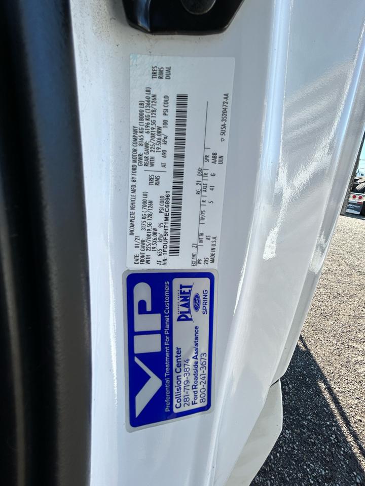 Ford Super Duty F-550 DRW XL 4WD Reg Cab 145" WB 60" CA 2021