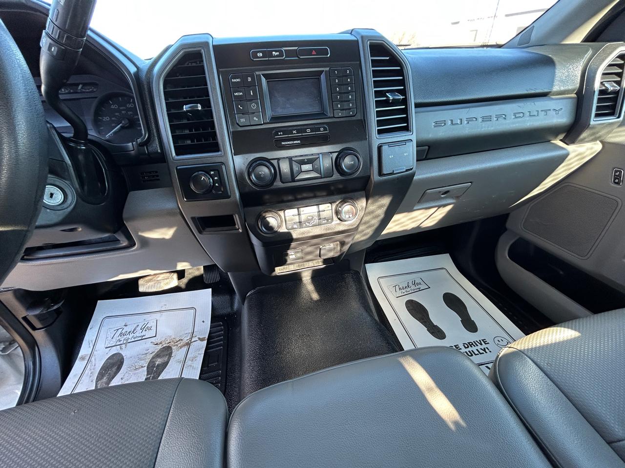 Ford Super Duty F-550 DRW XL 4WD Reg Cab 145" WB 60" CA 2021