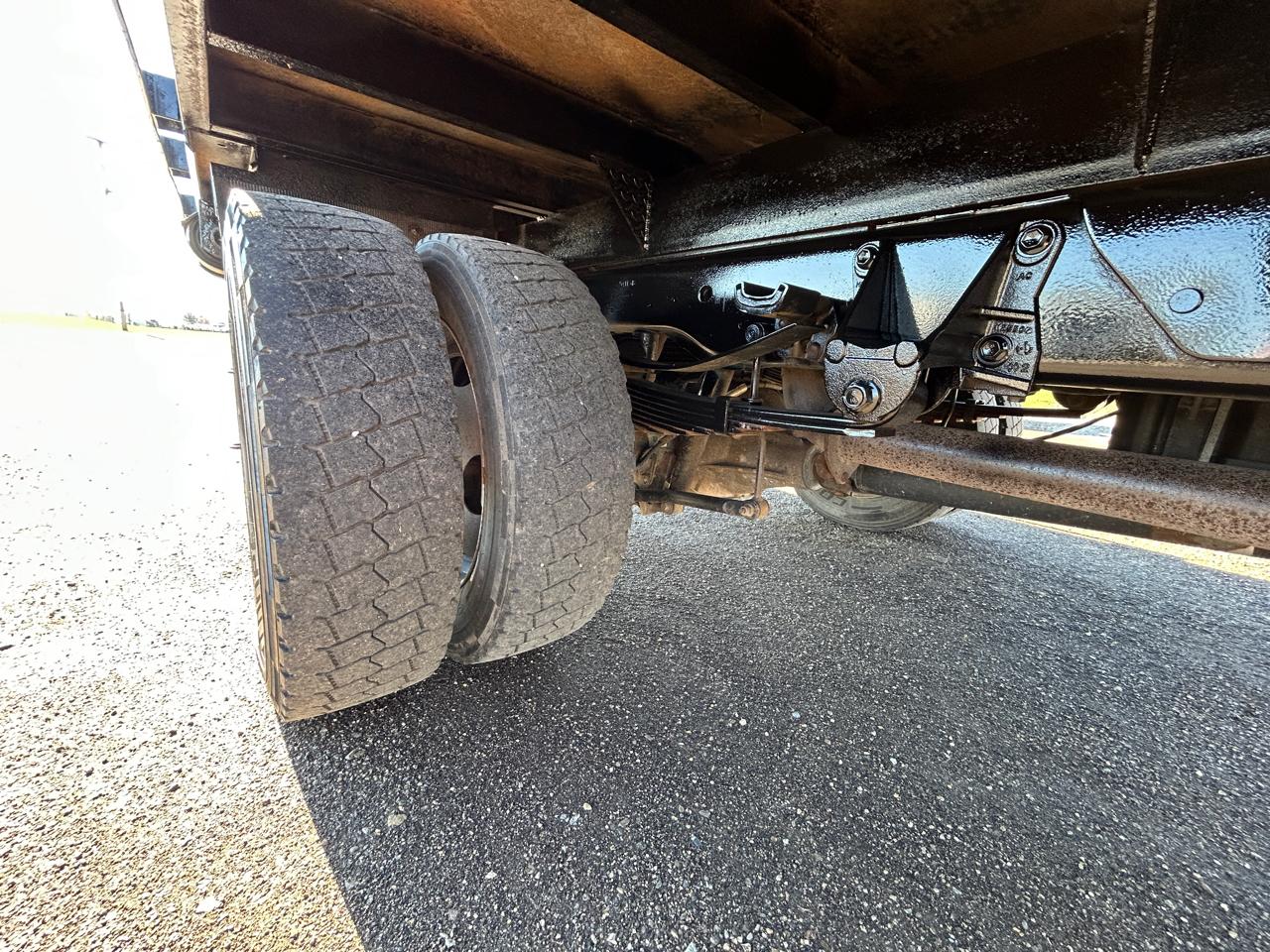 Ford Super Duty F-550 DRW XL 4WD Reg Cab 145" WB 60" CA 2021