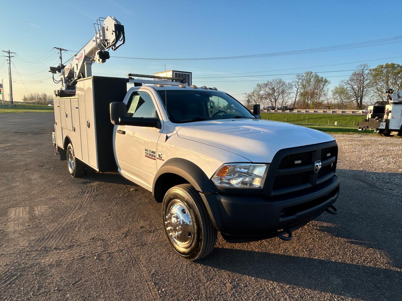 RAM 5500 Regular Cab 4WD 2016