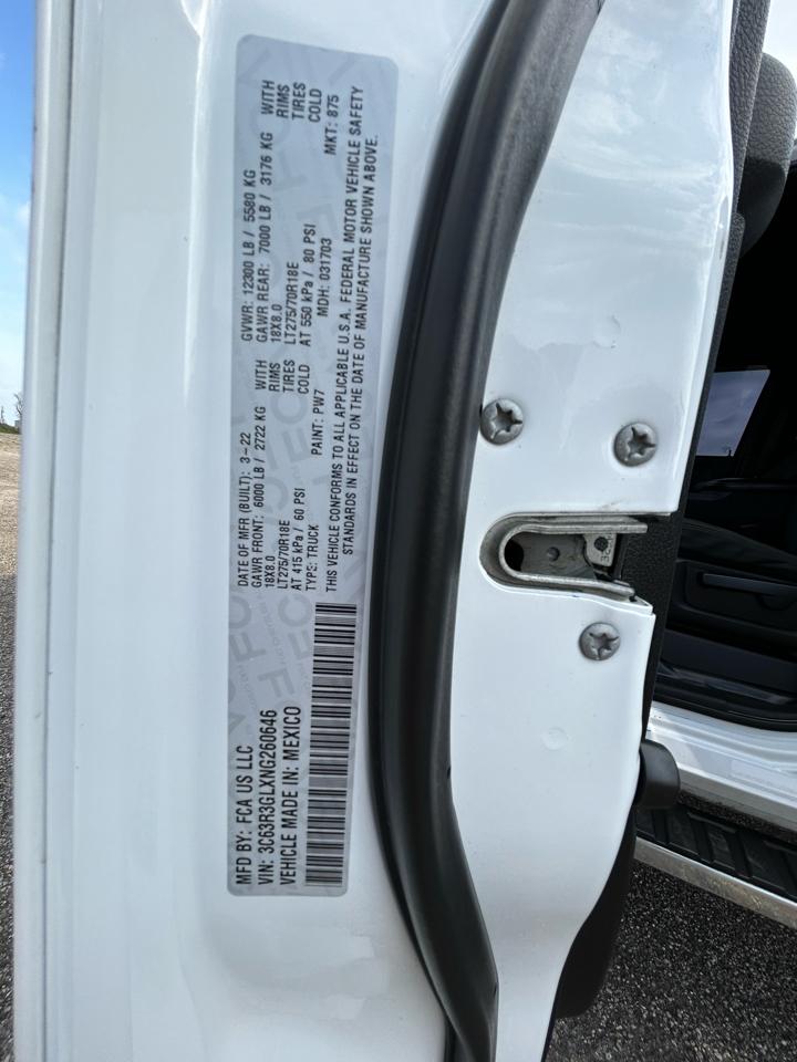 RAM 3500 Tradesman 4x4 Crew Cab 8' Box 2022