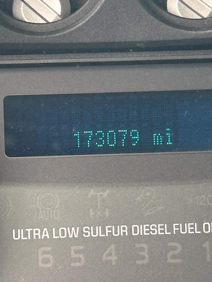 Ford Super Duty F-550 DRW 4WD Reg Cab 141" WB 60" CA XL 2016