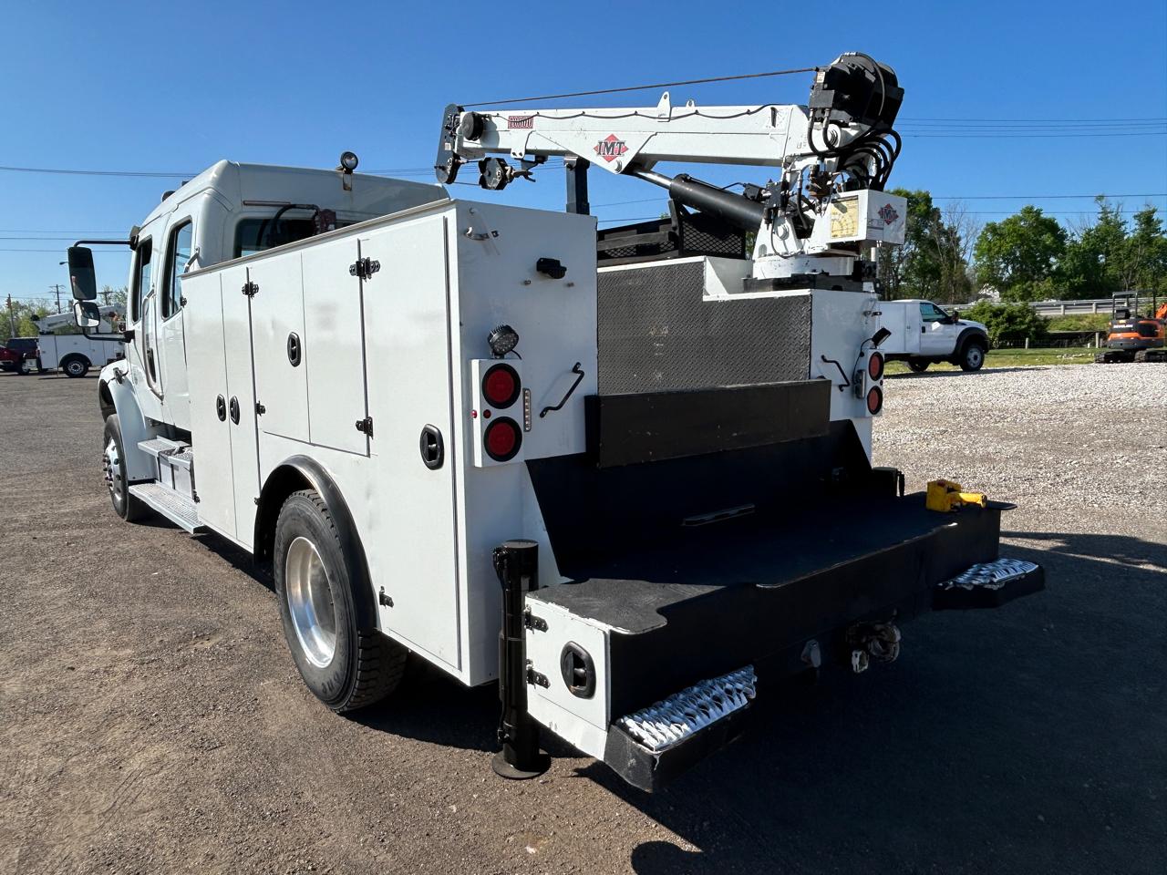 Freightliner M2  2015