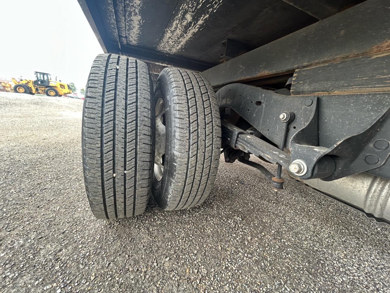 Ford E-Series Cutaway E-350 SRW 138" WB 2026
