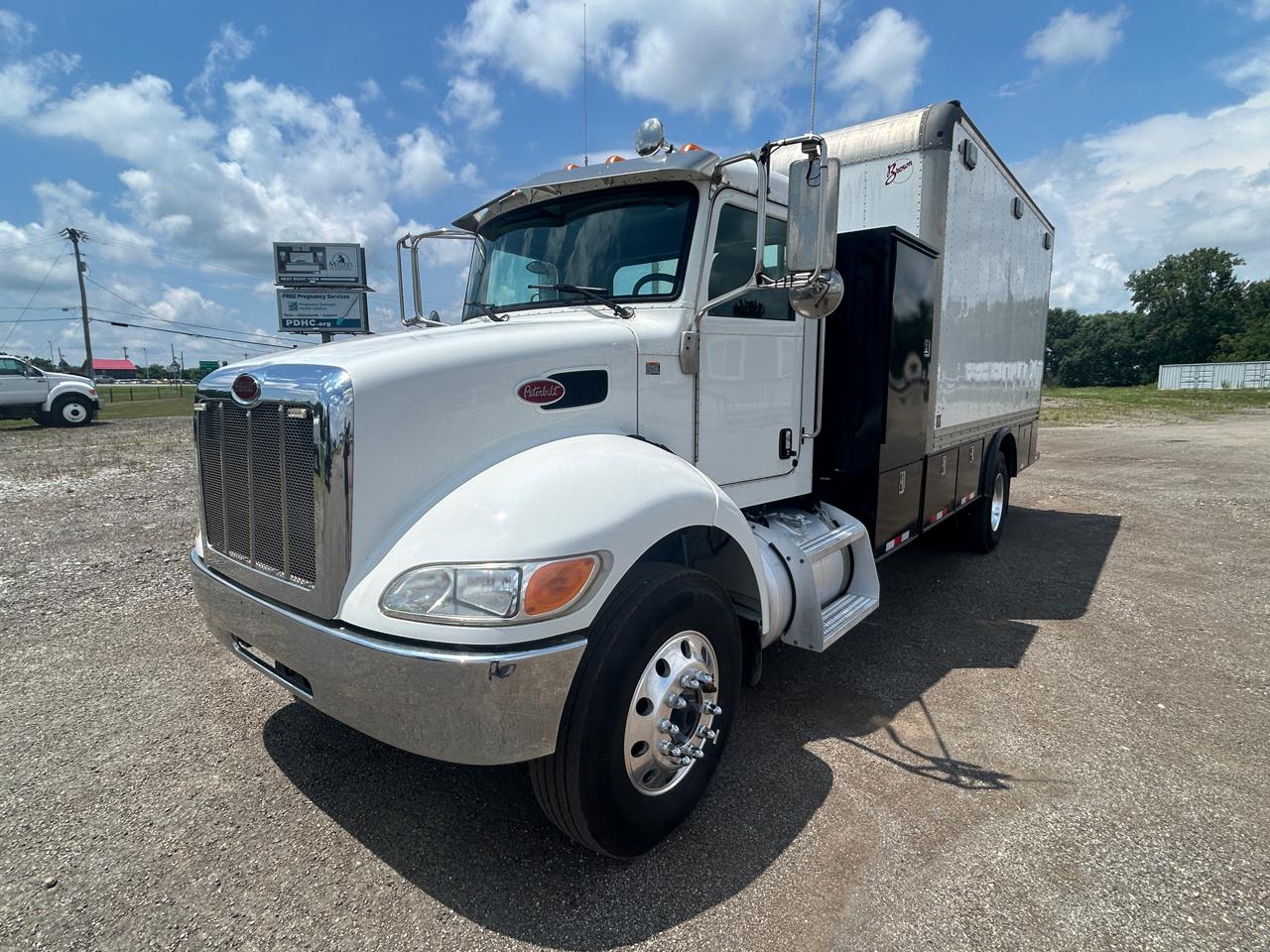 2016 Peterbilt 337 Lube Truck EnPak System