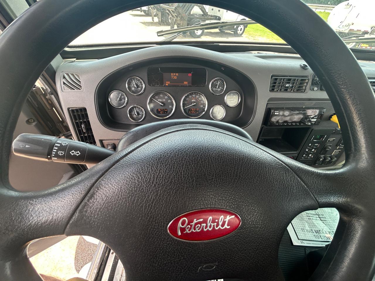 Peterbilt 337  2016