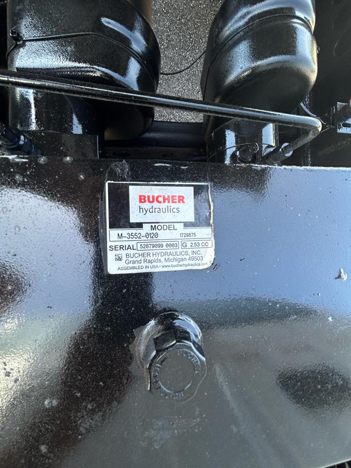 Ford Super Duty F-750 Straight Frame Gas Reg Cab 2019