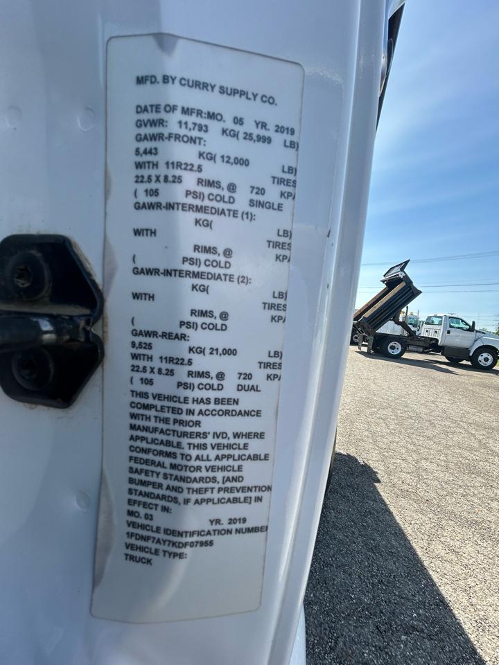 Ford Super Duty F-750 Straight Frame Gas Reg Cab 2019