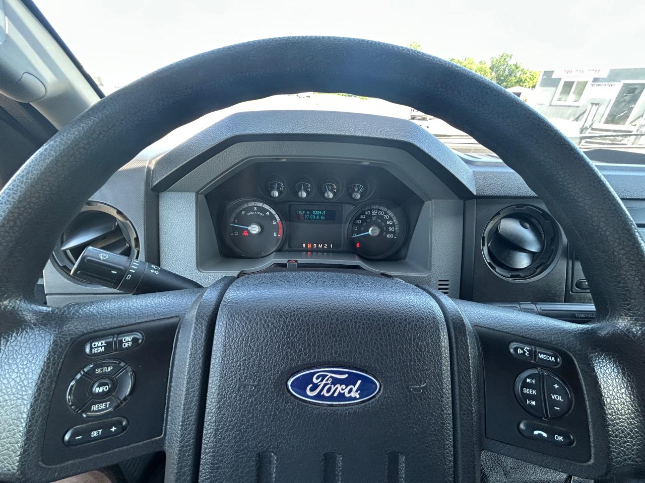 Ford Super Duty F-750 Straight Frame Gas Reg Cab 2019