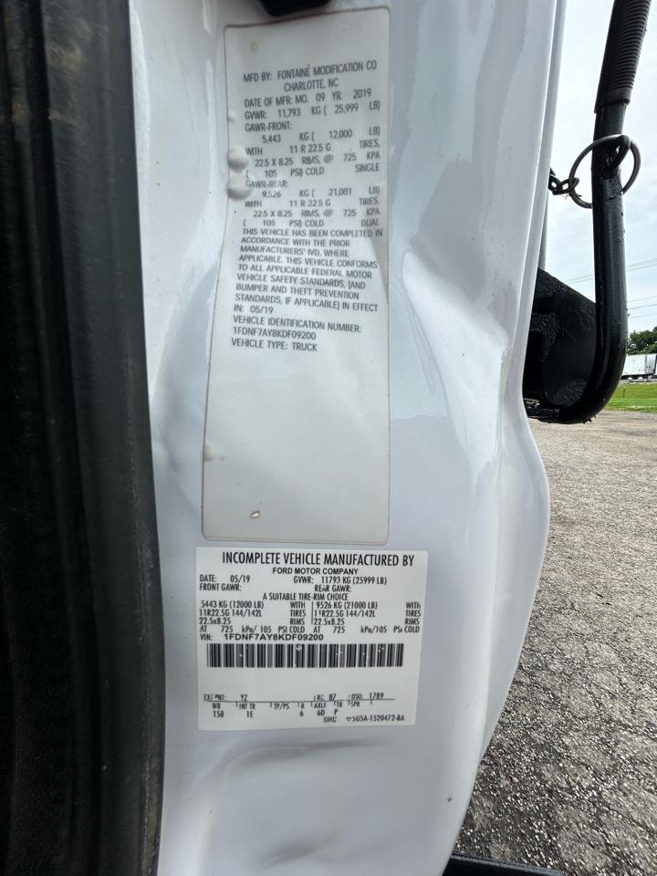 Ford Super Duty F-750 Straight Frame Gas Reg Cab 2019