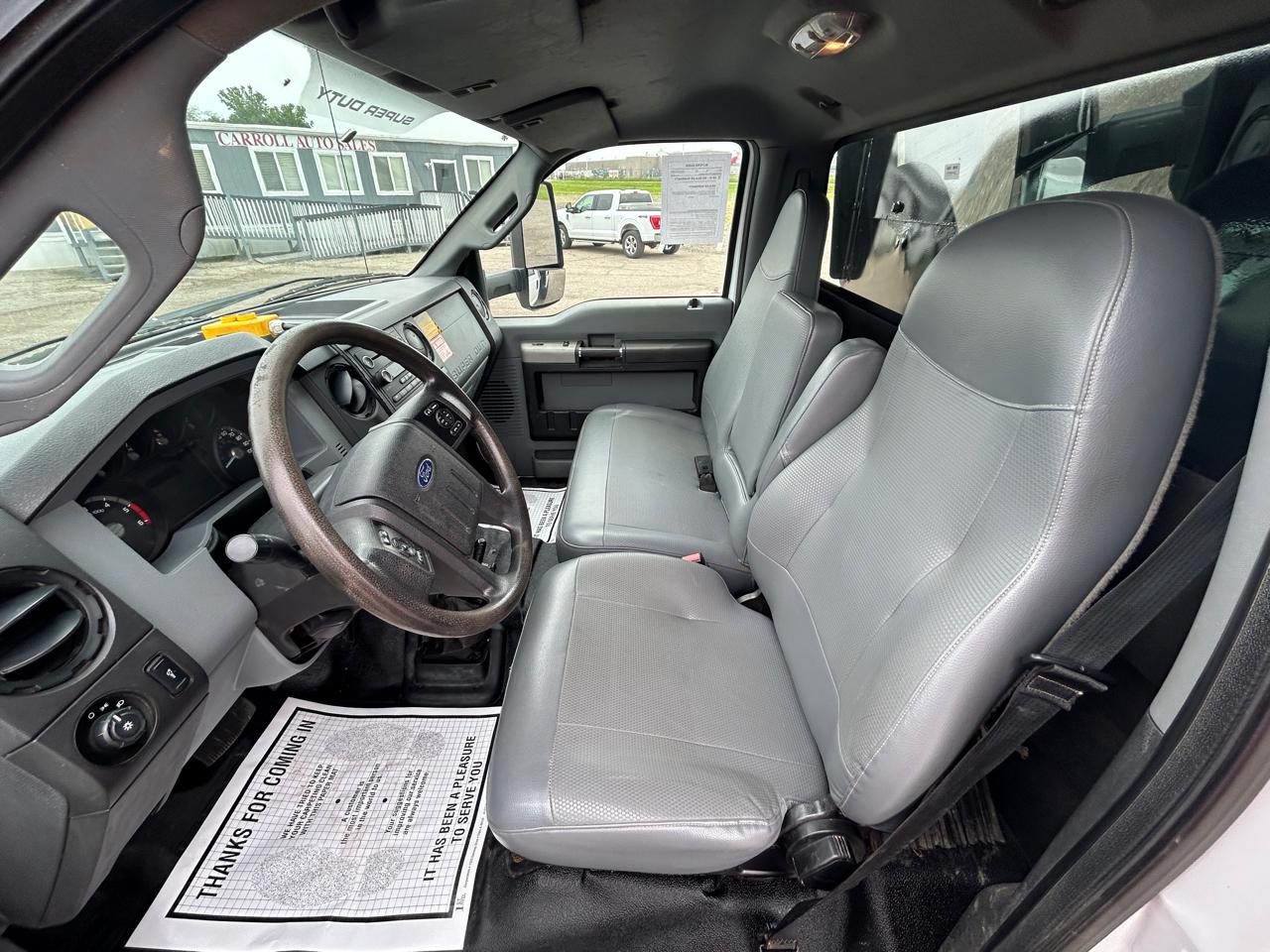 Ford Super Duty F-750 Straight Frame Gas Reg Cab 2019