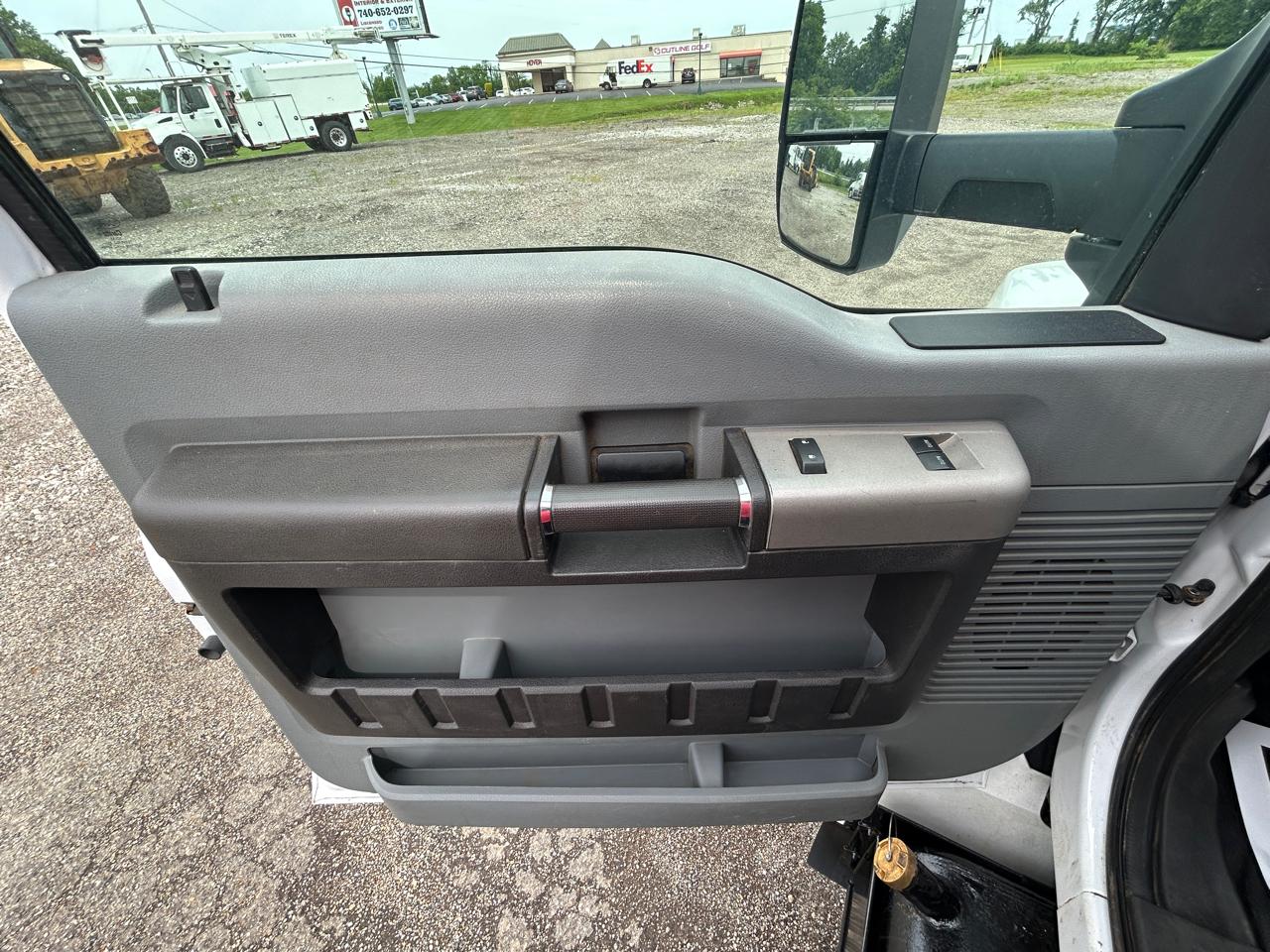 Ford Super Duty F-750 Straight Frame Gas Reg Cab 2019