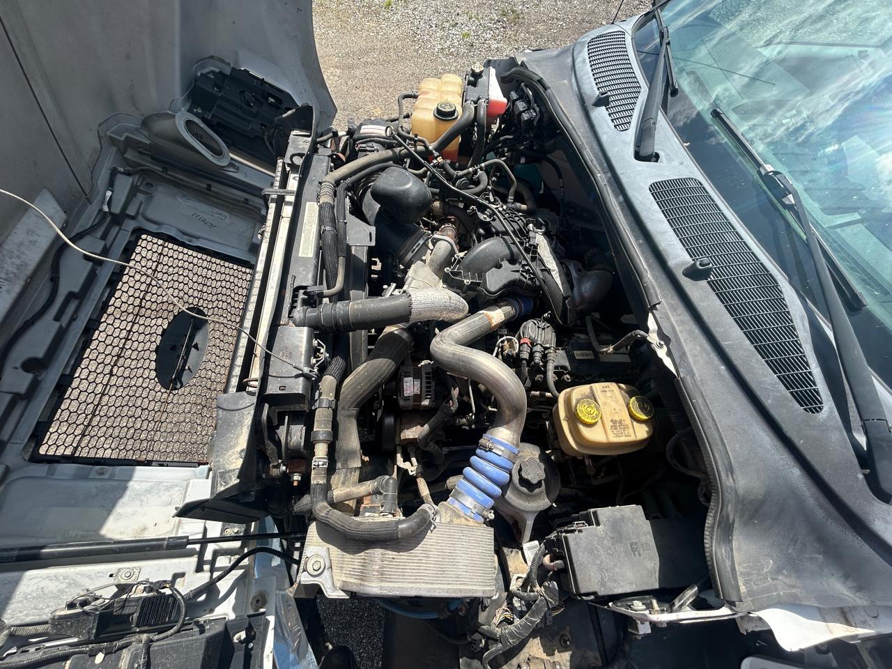 Ford Super Duty F-750 Straight Frame Reg Cab 2018