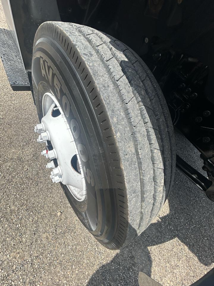 Ford Super Duty F-750 Straight Frame Reg Cab 2018