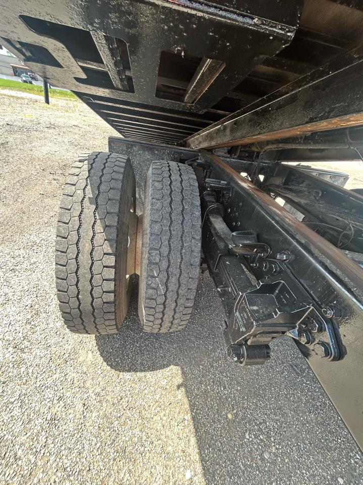 Ford Super Duty F-750 Straight Frame Reg Cab 2018
