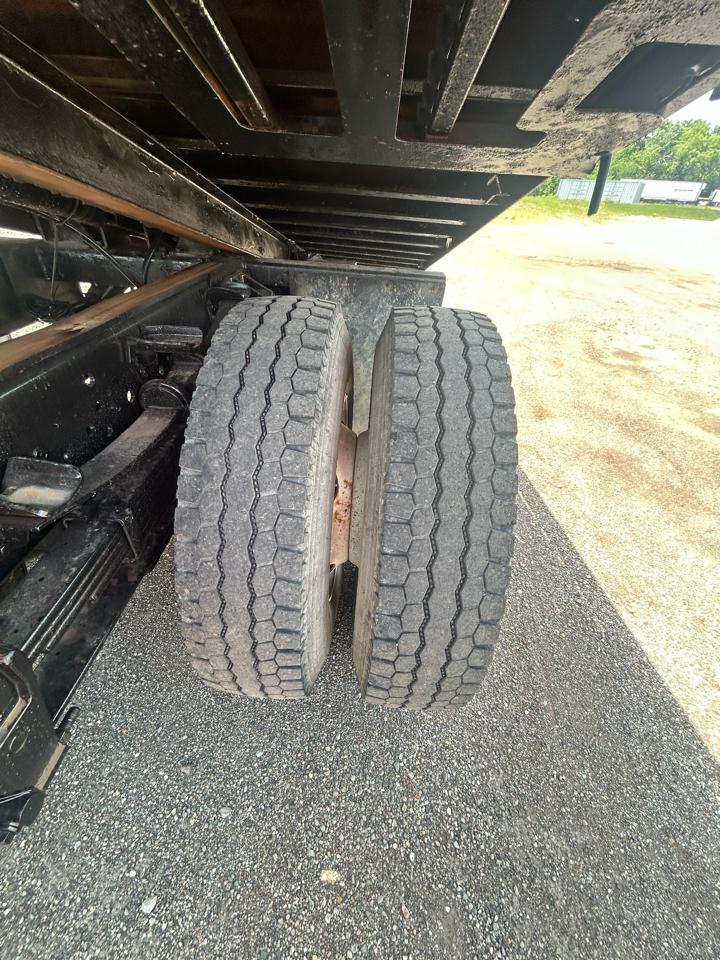 Ford Super Duty F-750 Straight Frame Reg Cab 2018