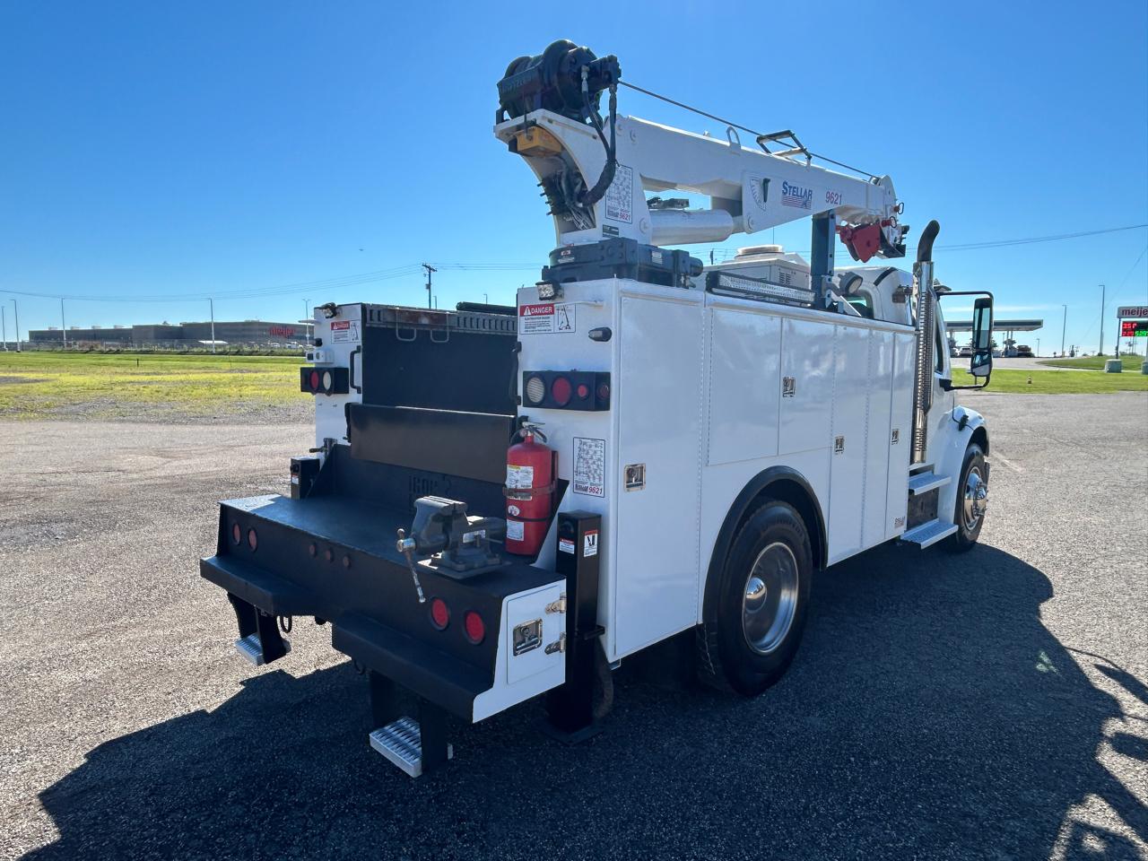 Freightliner M2  2014